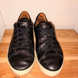 Magnanni Black Leather Sneakers for Men